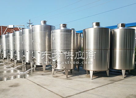 白城白酒發(fā)酵設(shè)備廠家直銷 諸城酒莊釀酒設(shè)備圖片