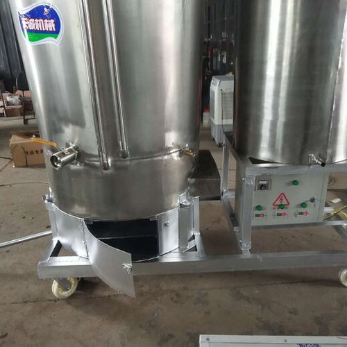 釀酒設(shè)備品質(zhì)優(yōu)良,白酒蒸餾機(jī)