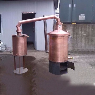 葡萄酒設備 果酒蒸餾設備 白蘭地蒸餾機 紫銅蒸餾設備 釀酒設備 白酒設備圖片_高清圖_細節圖